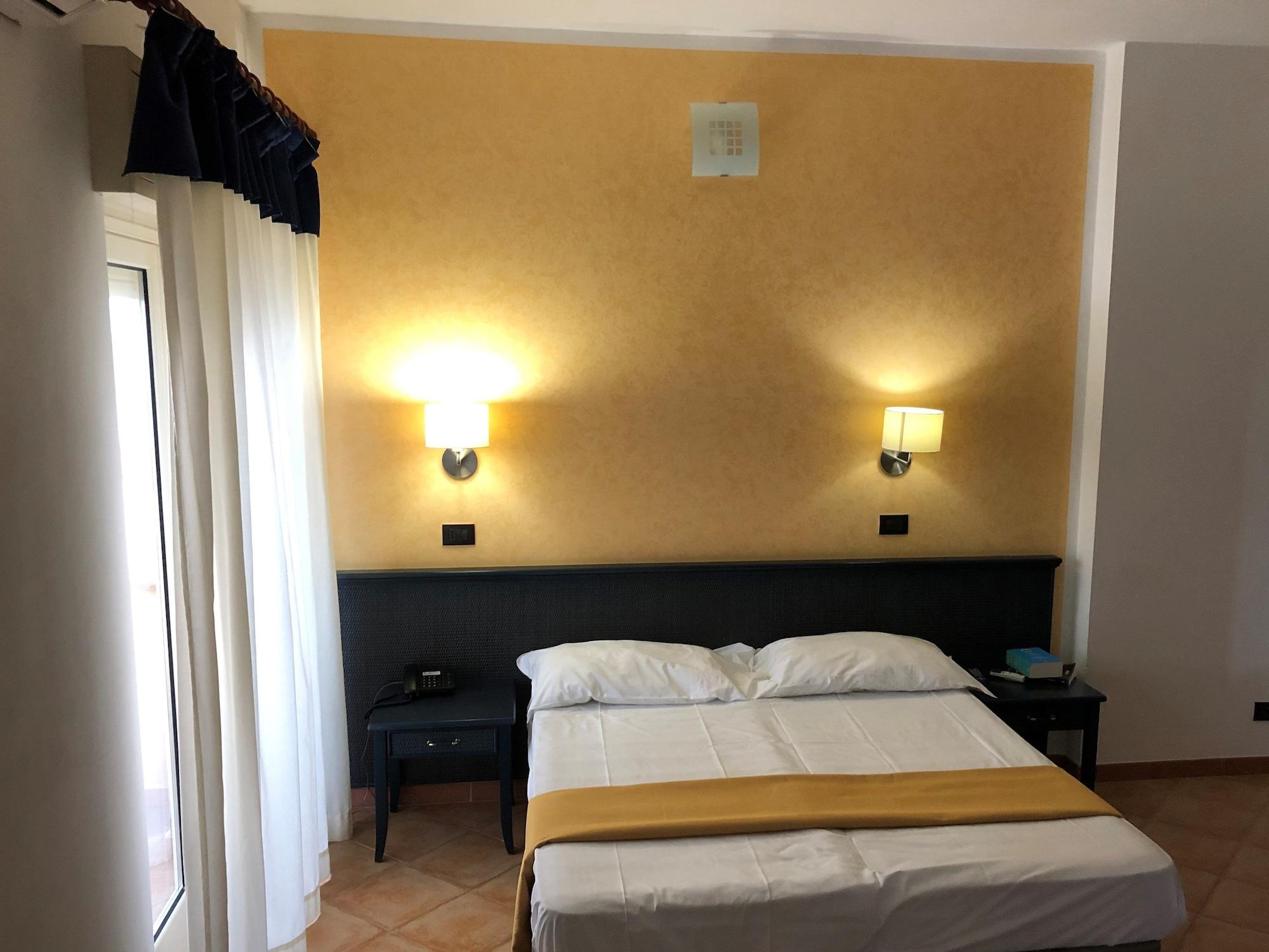Residence Hotel Antica Perla San Leone Exteriör bild