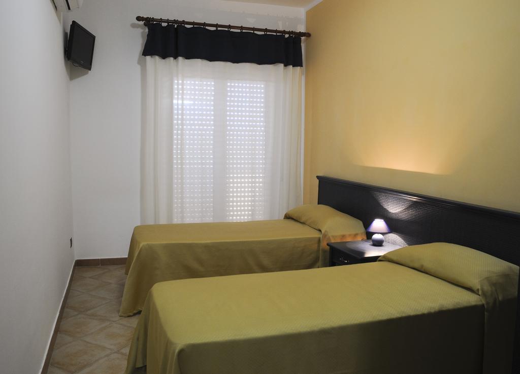 Residence Hotel Antica Perla San Leone Exteriör bild