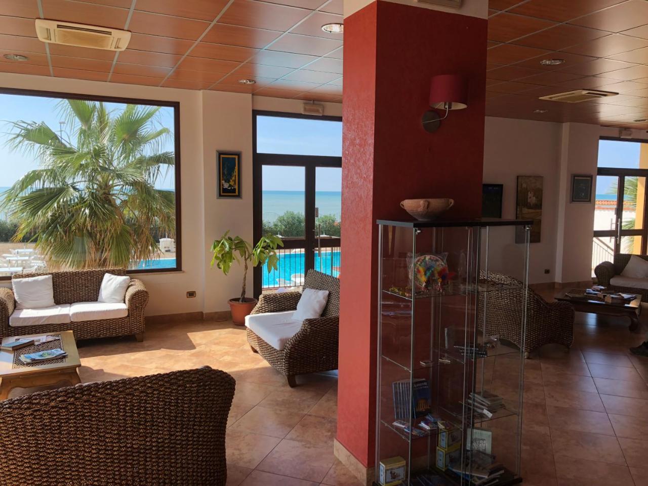 Residence Hotel Antica Perla San Leone Exteriör bild
